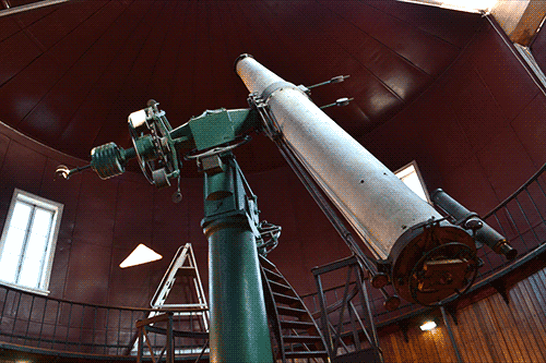 38-cm-Refractor (1863), made by Repsold of Hamburg