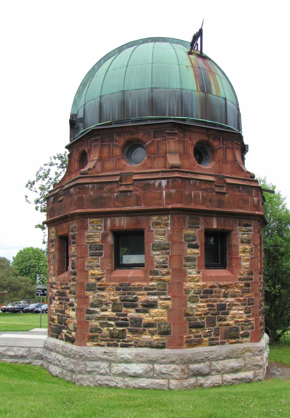 Dominion Observatory (1914), (CC3, D. Gordon E. Ro