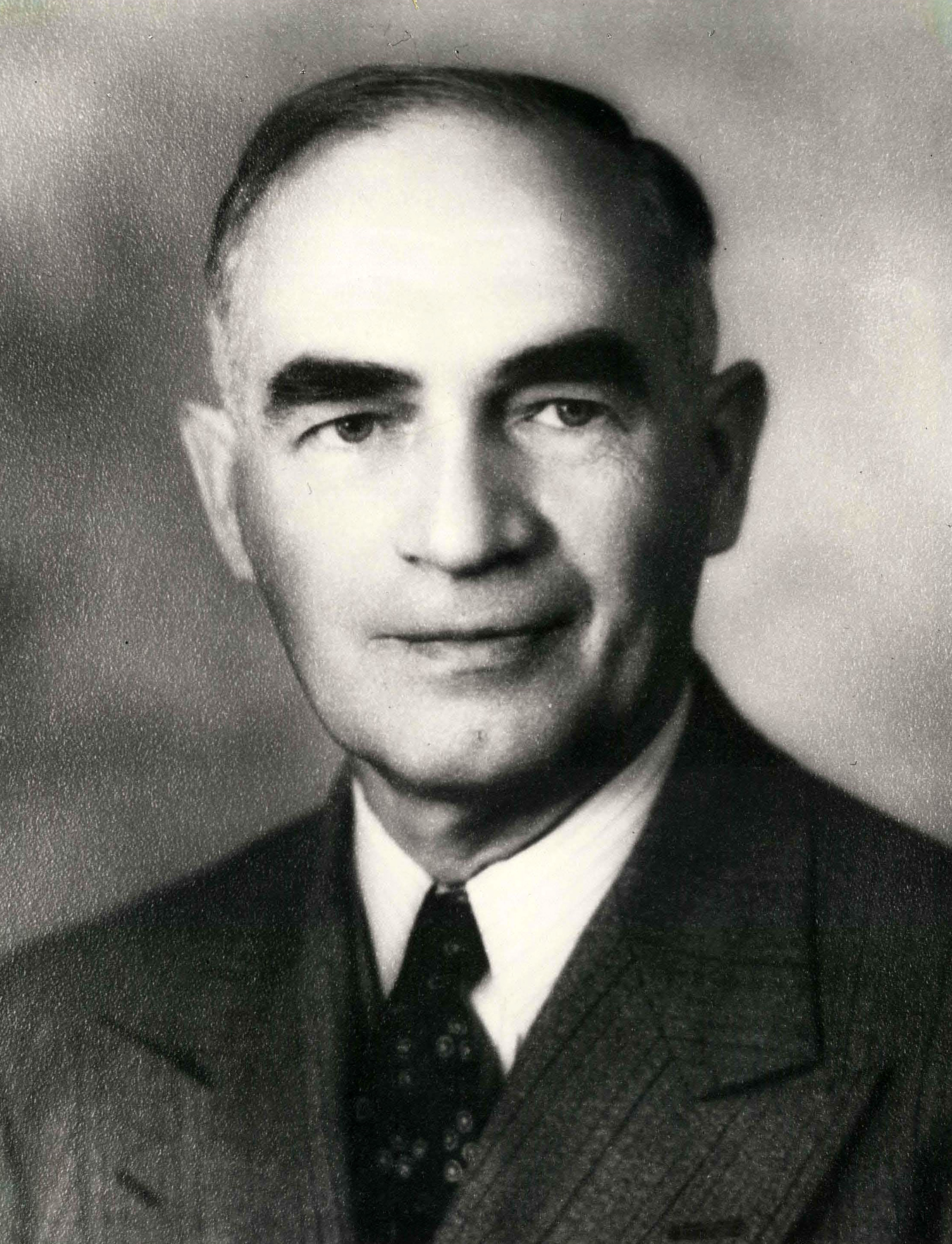 Reynold Kenneth Young (1886--1973) (credit: Depart