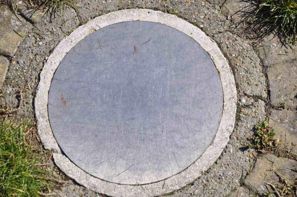 Close-up of the Mars plate, showing its state of r